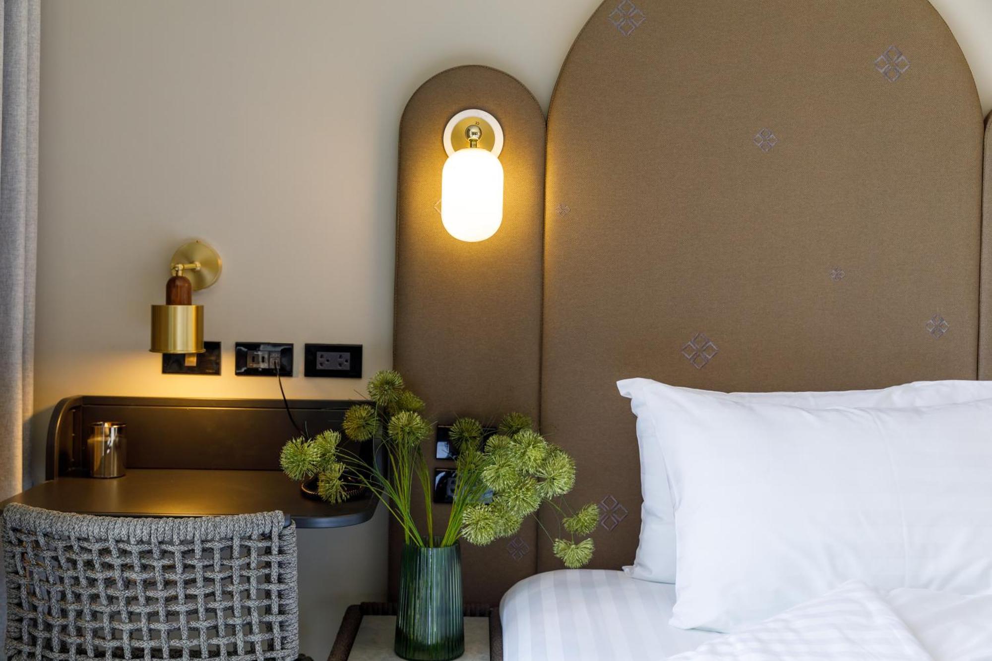Benjarong Hotel Bangkok Eksteriør bilde