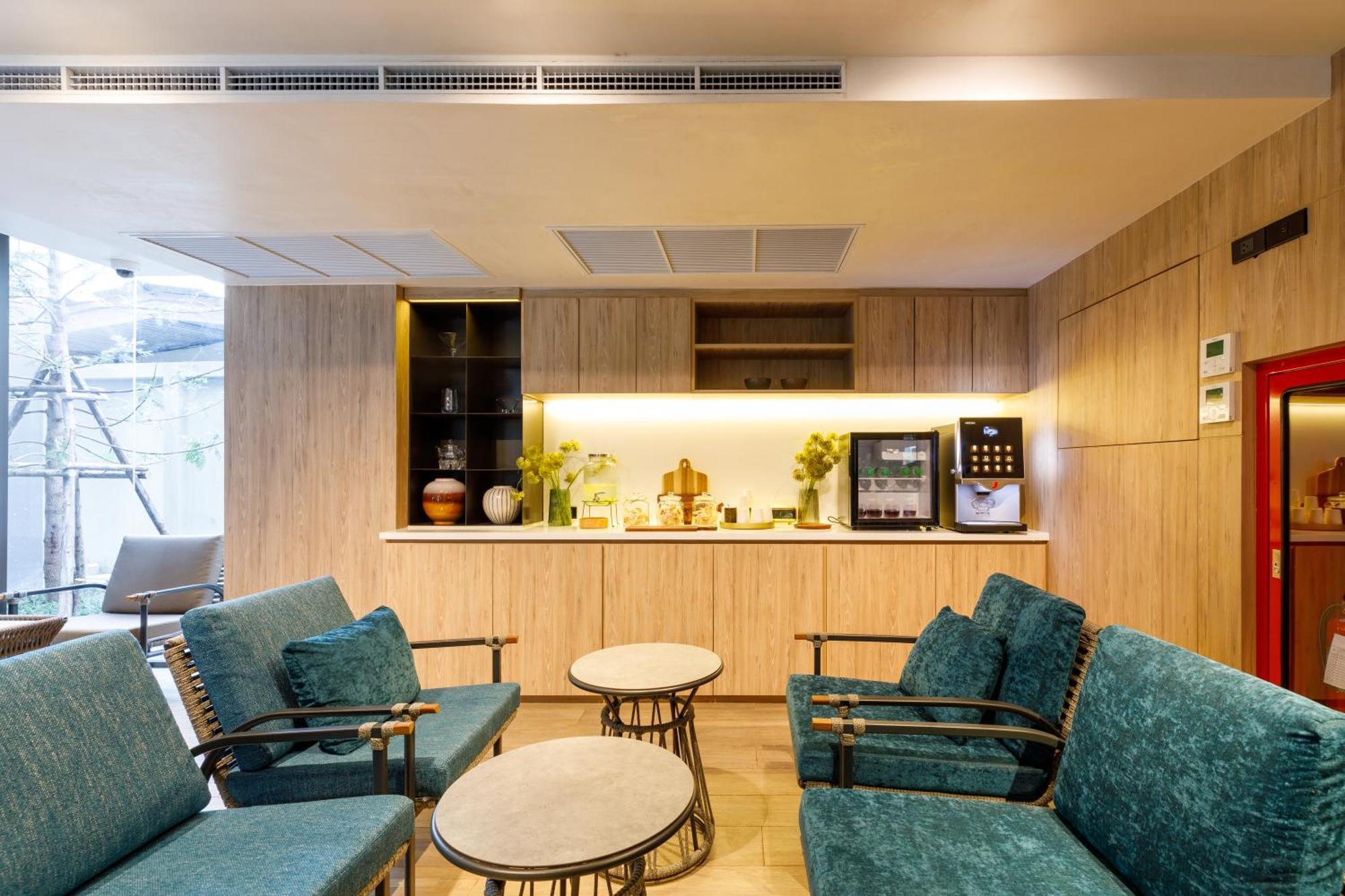 Benjarong Hotel Bangkok Eksteriør bilde